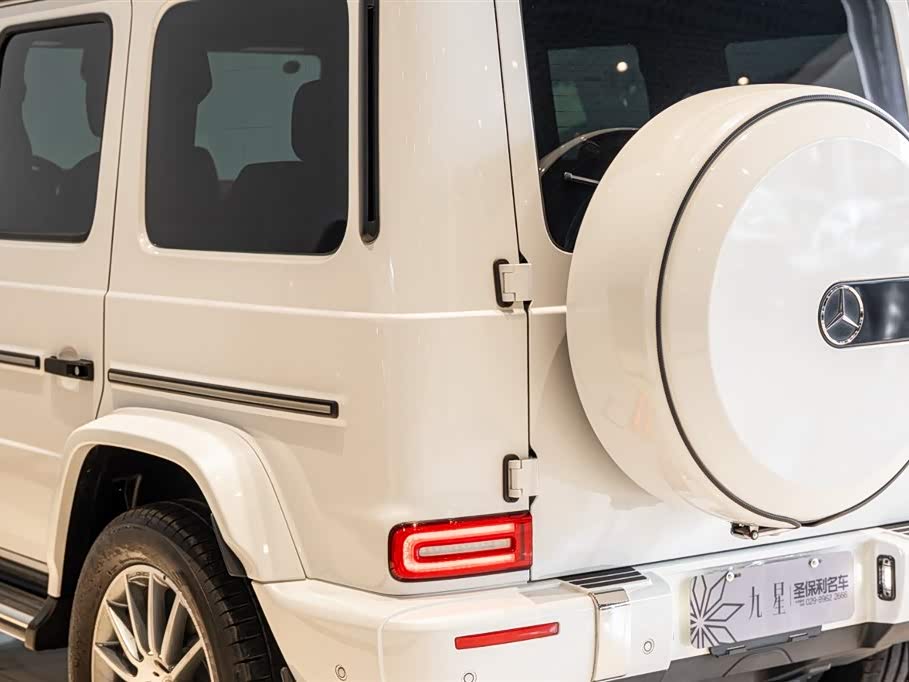 Mercedes-Benz G-class