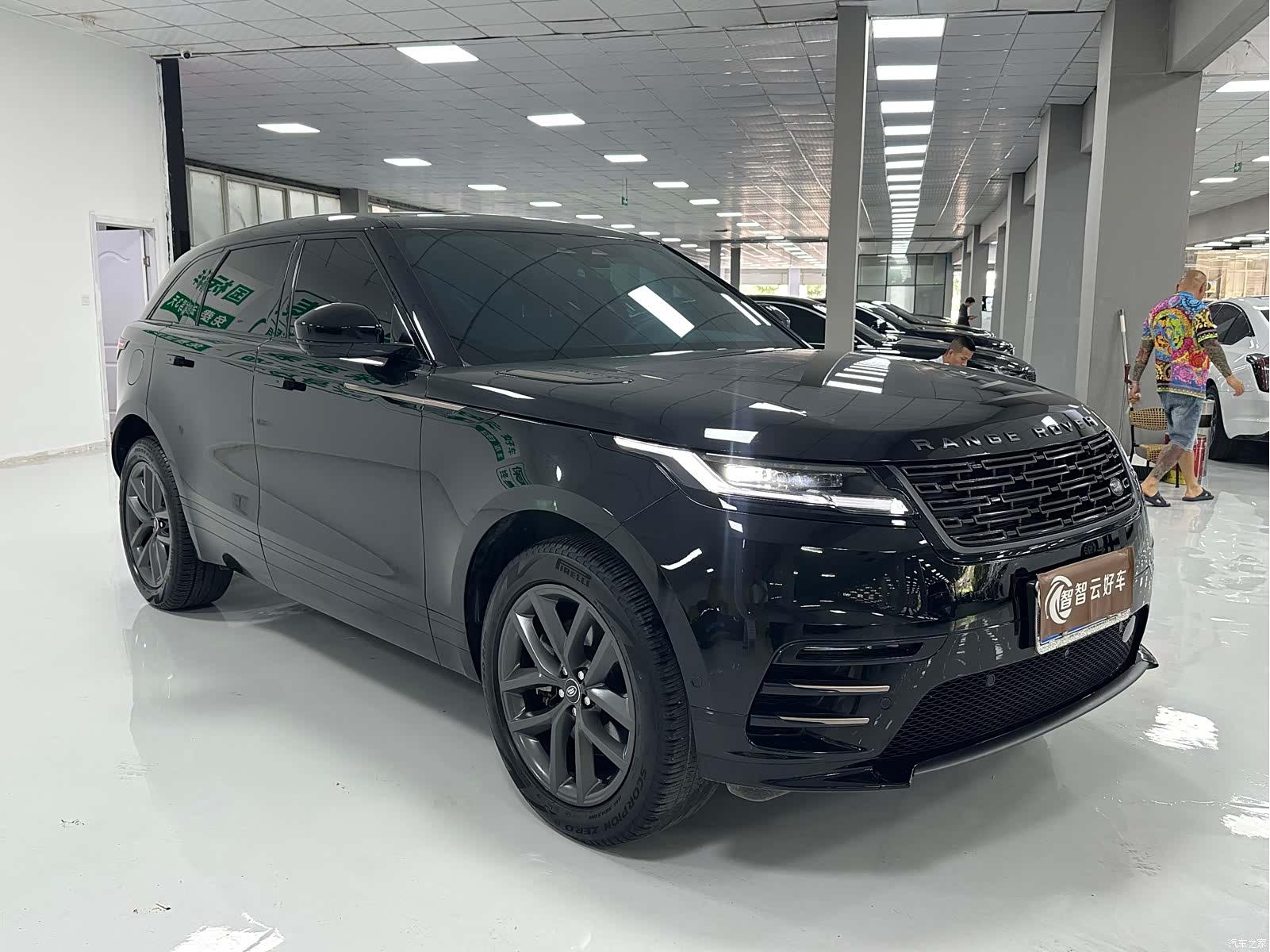 Land Rover Range Rover, 2024 3
