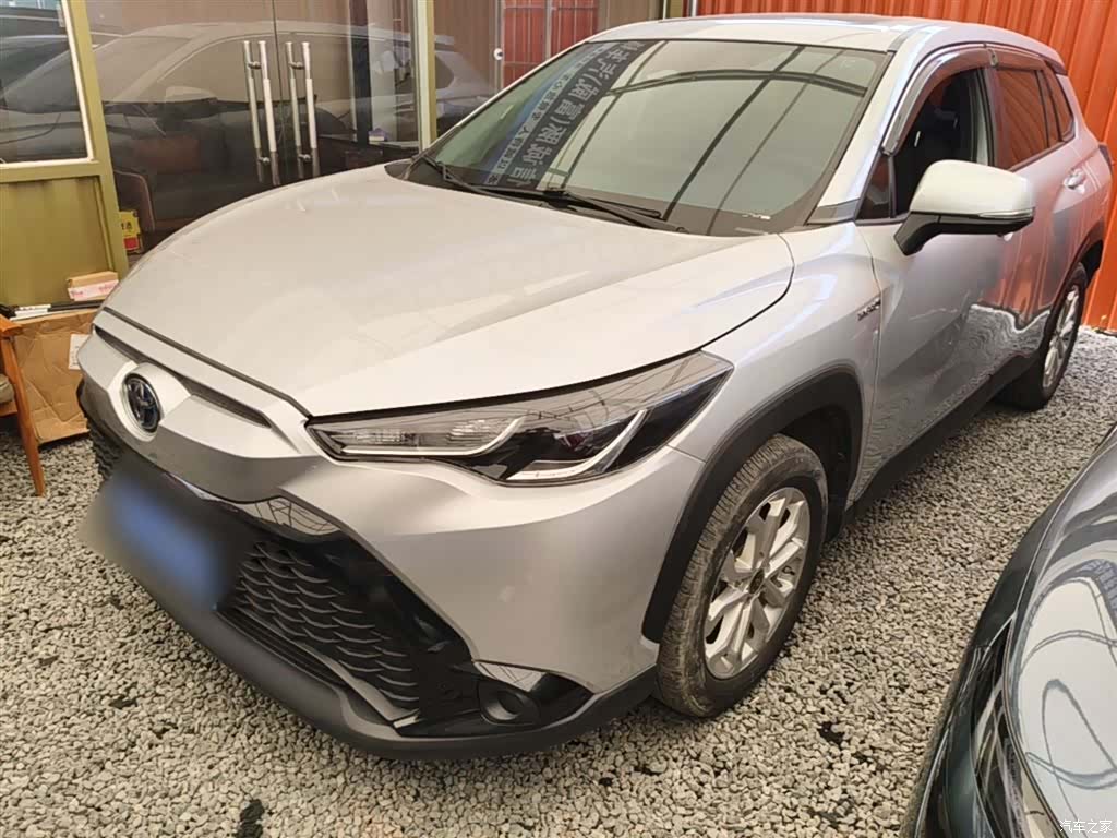 Toyota Frontlander, 2024 1