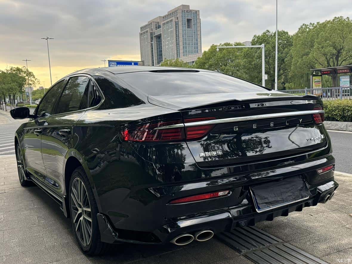 Geely Preface, 2023 10