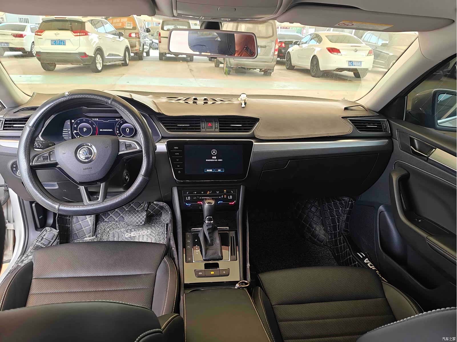 Skoda Superb, 2021 7