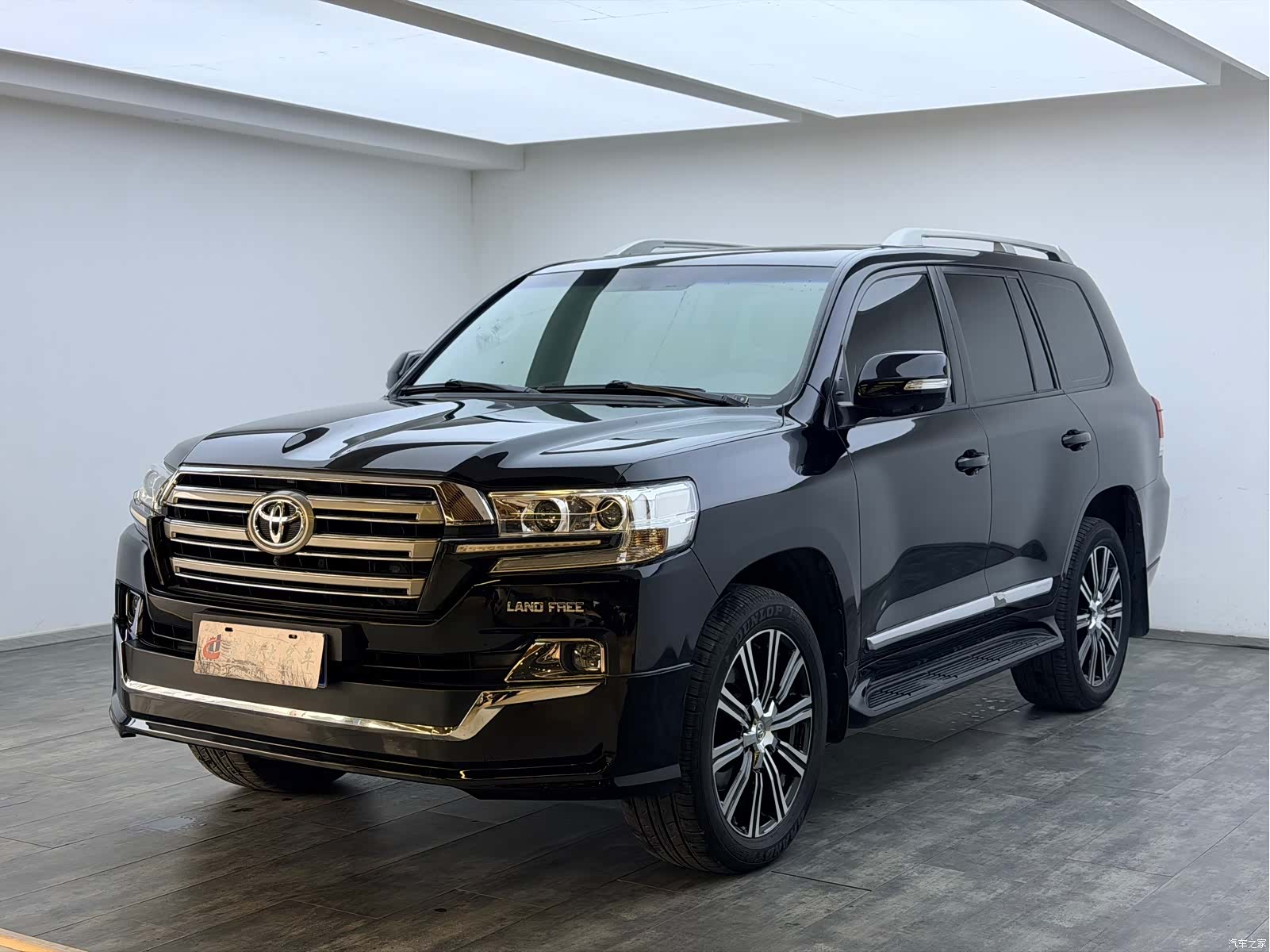 Toyota Land Cruiser, 2019 1