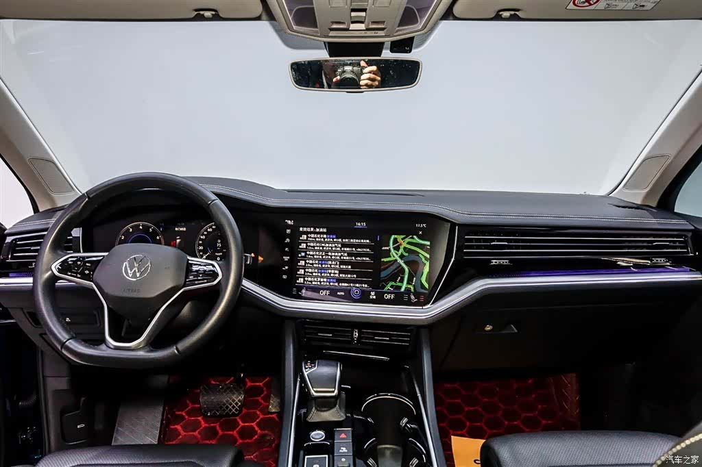 Volkswagen Touareg, 2023 14