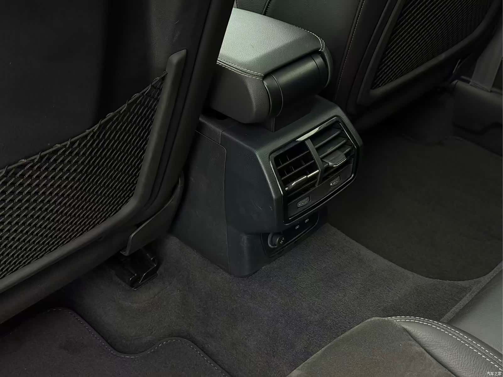 Audi Q3, 2021 13