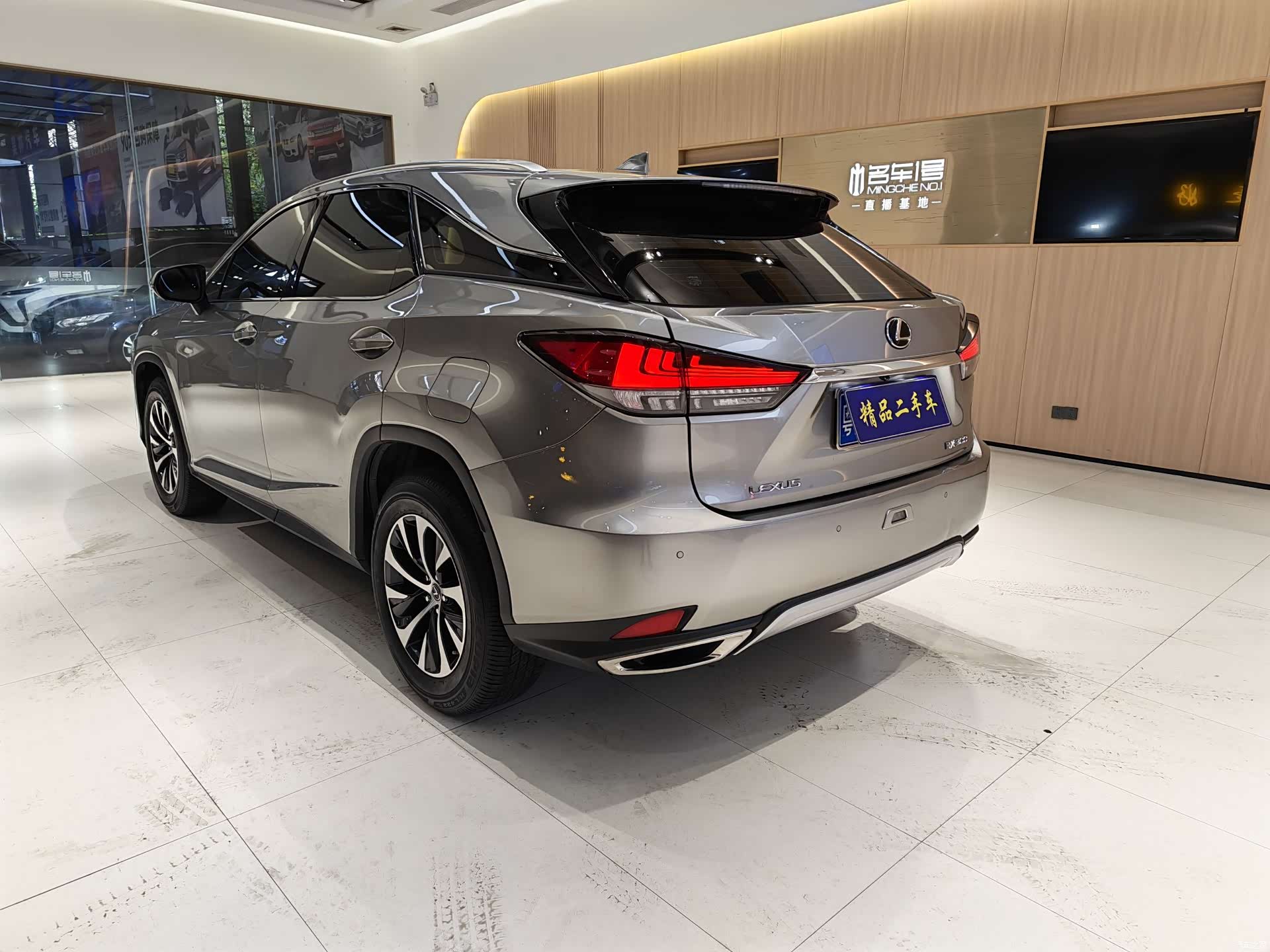 Lexus RX, 2021 все фото