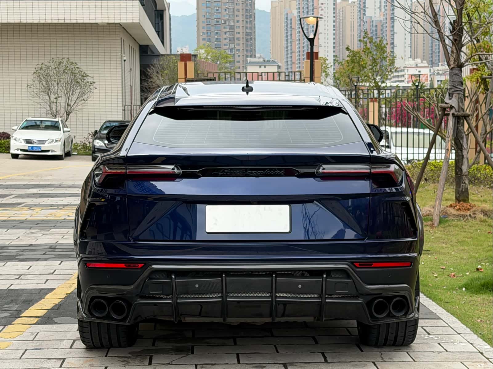 Lamborghini Urus, 2020 3
