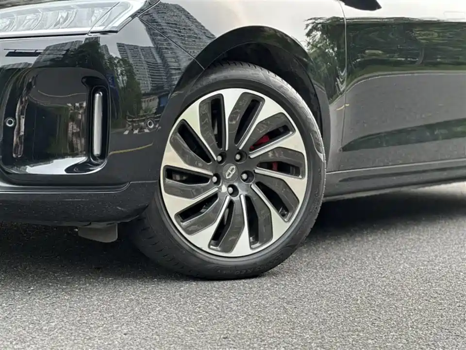 HarmonyOS Ask the world M5