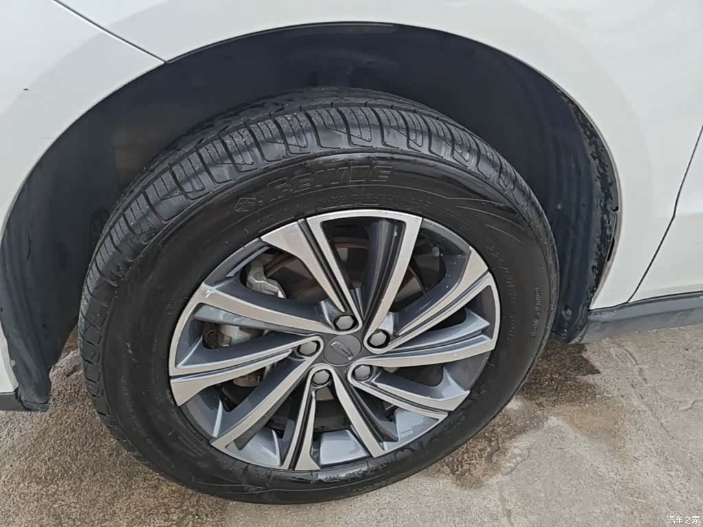 Geely X6, 2020 23