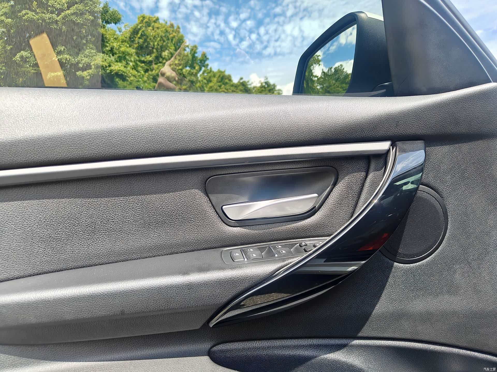 BMW 3 Series, 2019 12