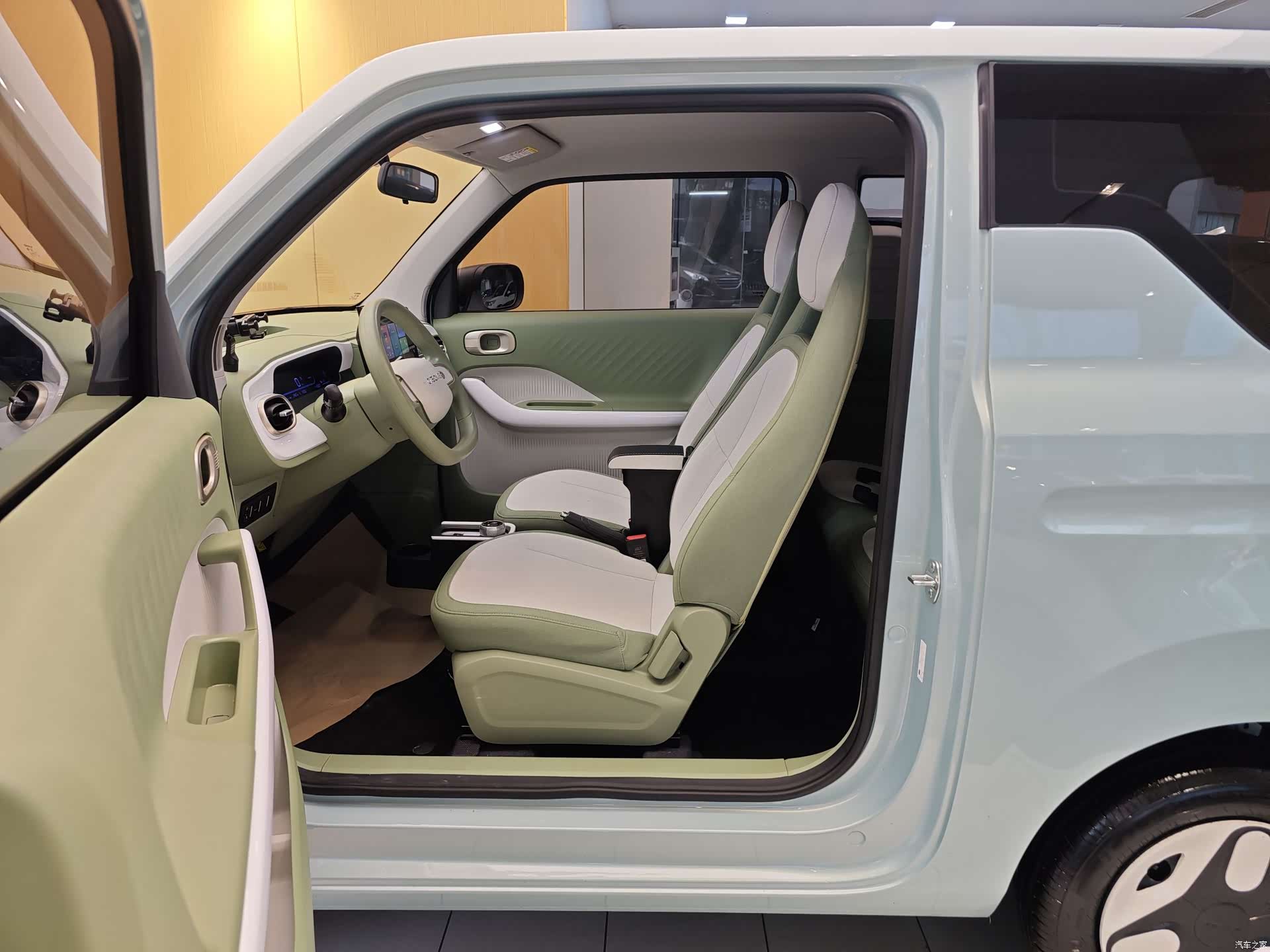 Geely Panda, 2026 14