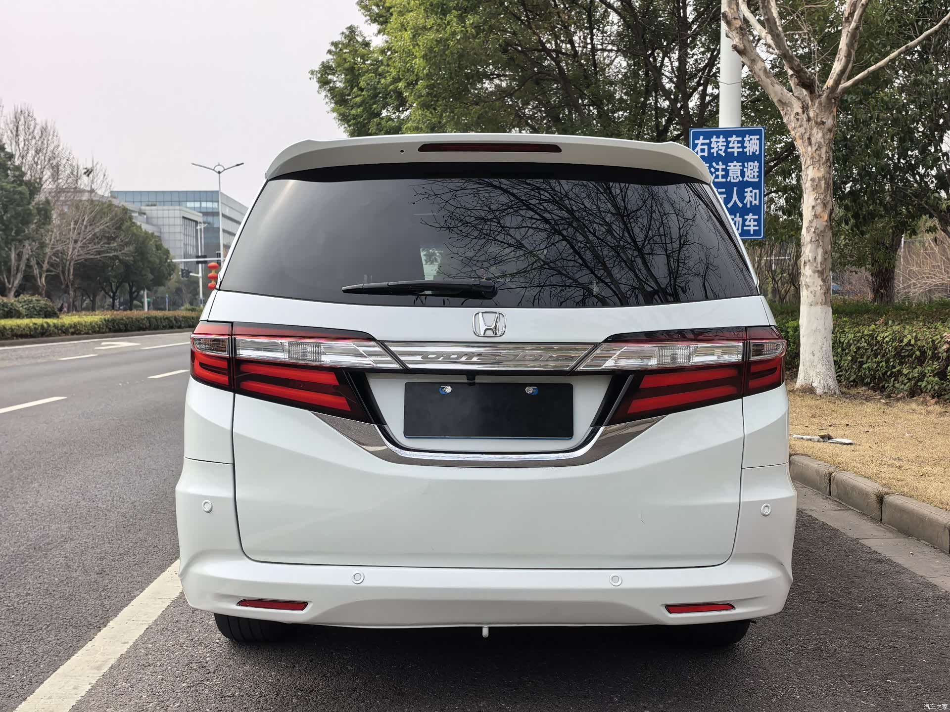 Honda Odyssey, 2016 все фото