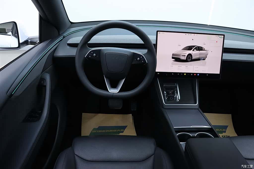 Tesla Model Y, 2025 25