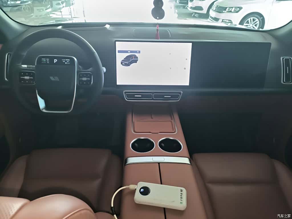 Li Auto L9, 2023 10