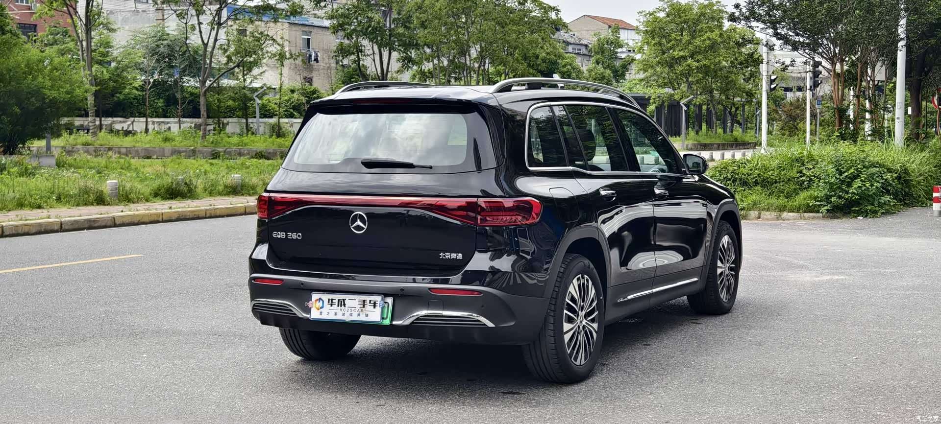 Mercedes-Benz EQB, 2026 7