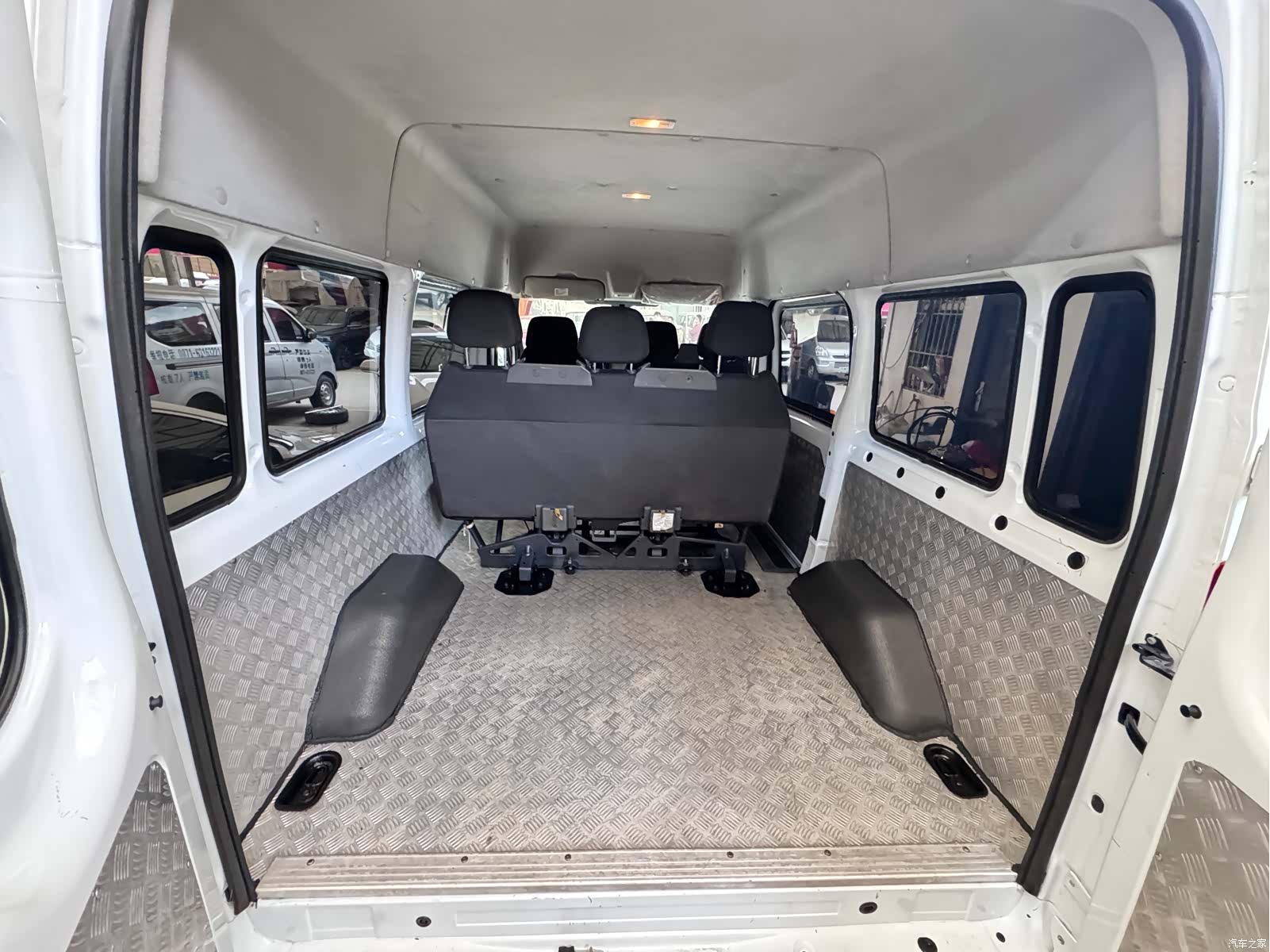 Ford 2.4T6, 2017 15