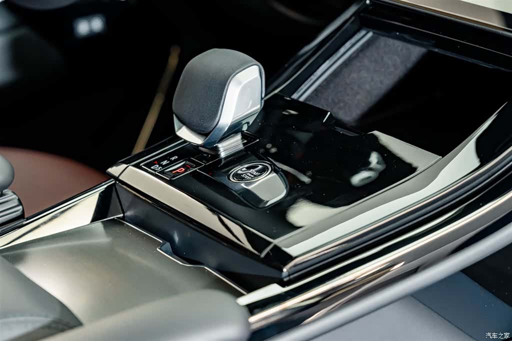 Land Rover Range Rover, 2026 19