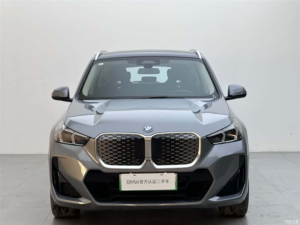 BMW iX1, 2024 2