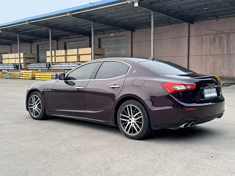 Maserati Ghibli
