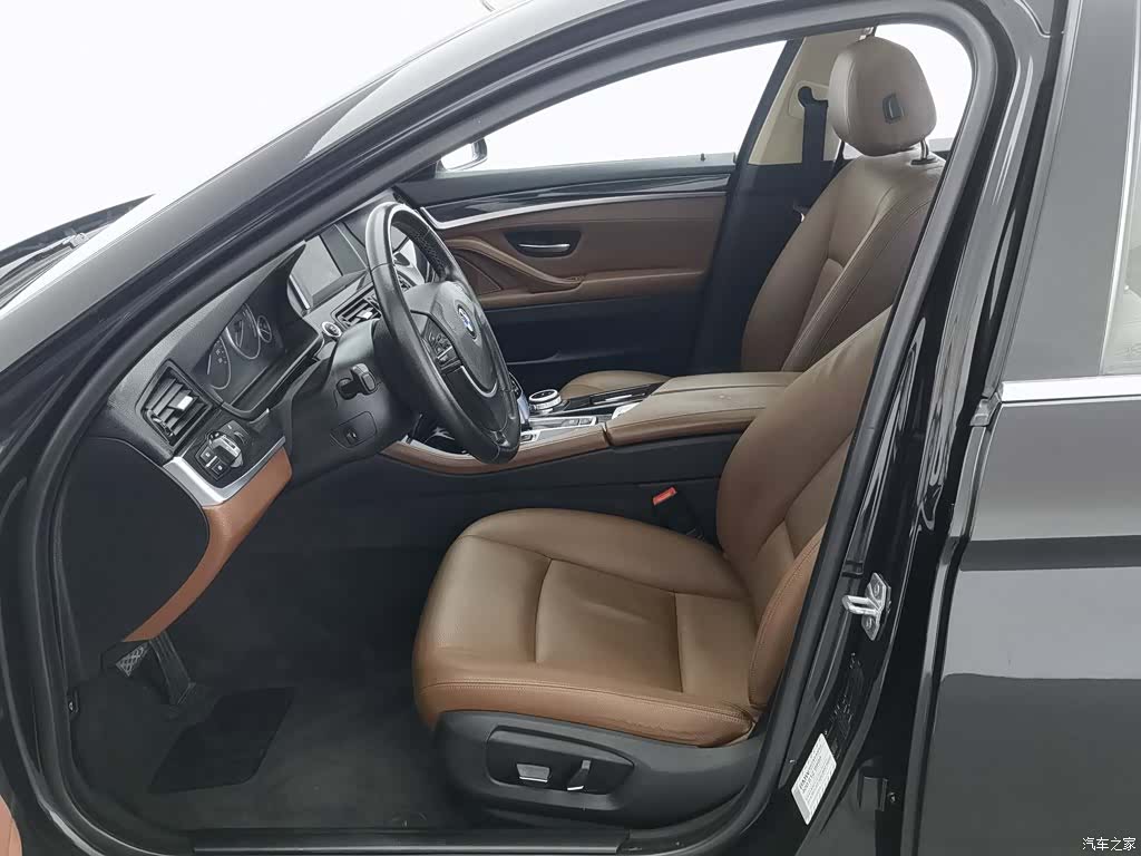 BMW 5 Series, 2015 10