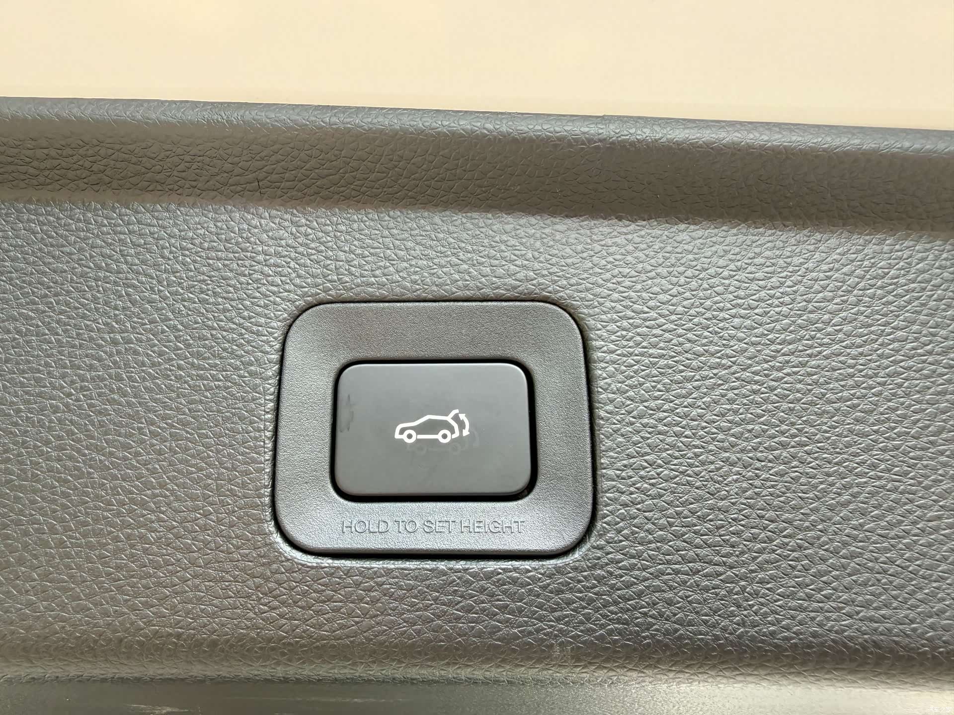 Trumpchi M6, 2025 29