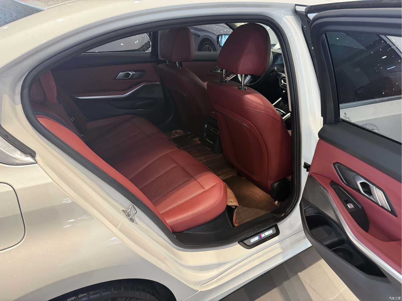 BMW 3 Series, 2023 10