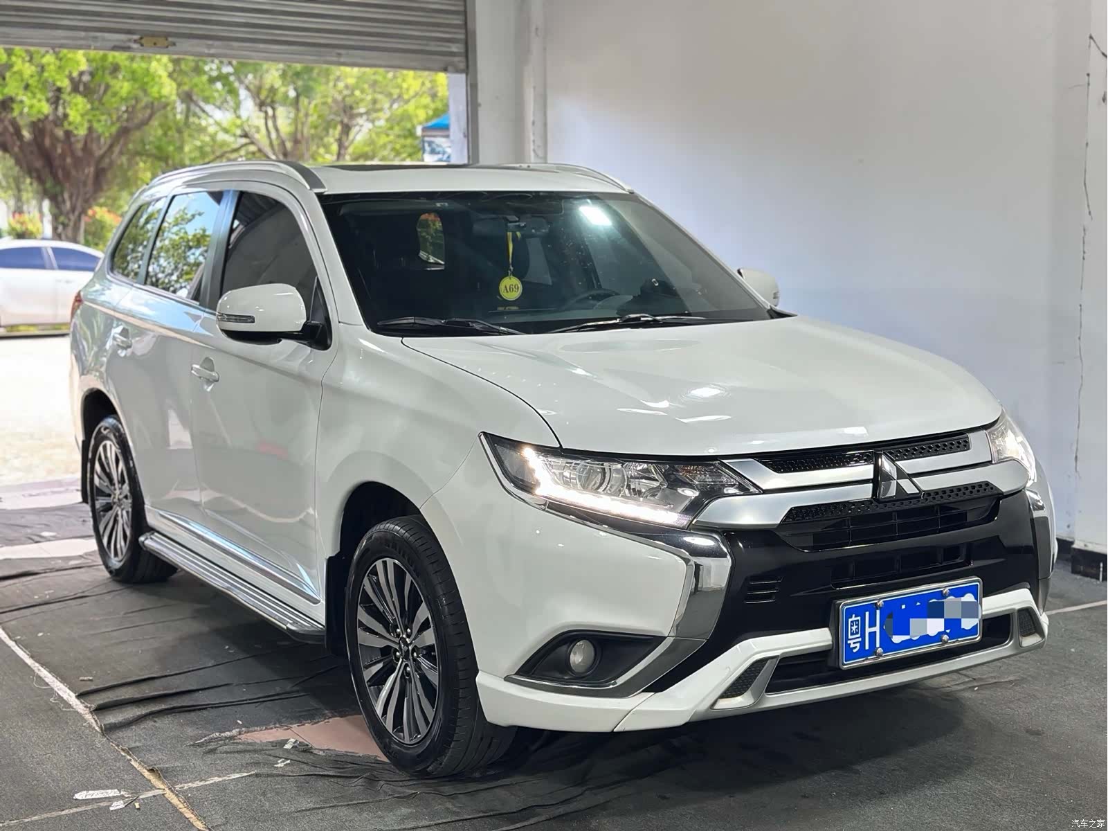 Mitsubishi Outlander, 2021 3
