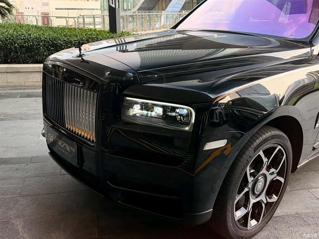 Rolls-Royce Cullinan, 2024 3