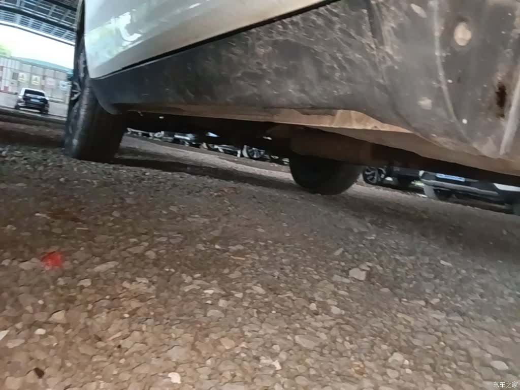 Geely X6, 2018 21