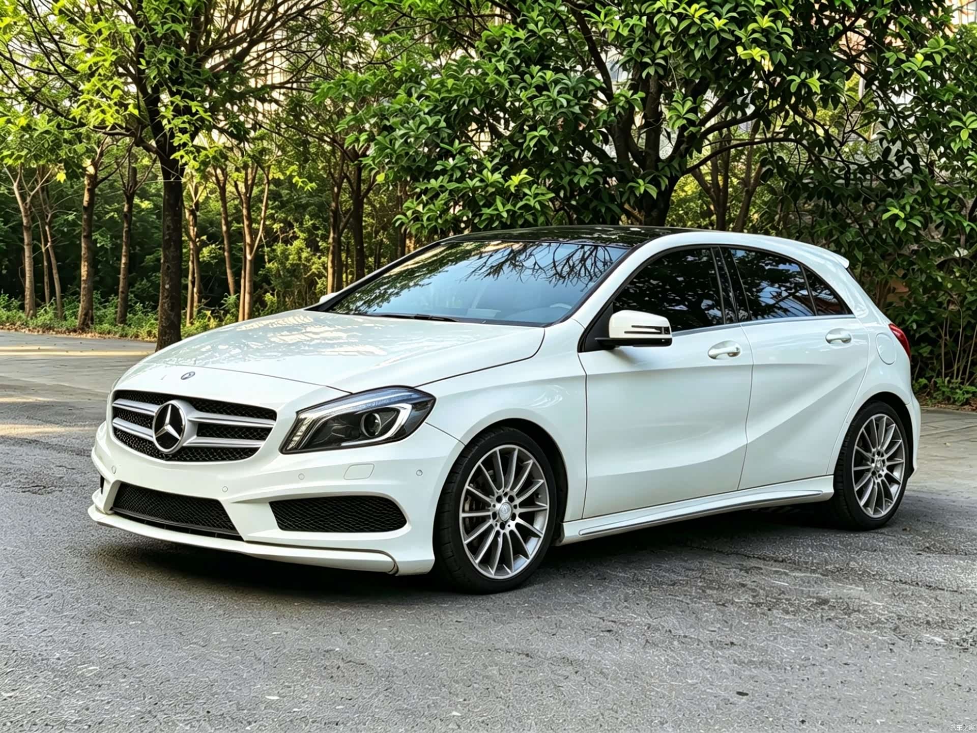 Mercedes-Benz A-Class, 2016 1