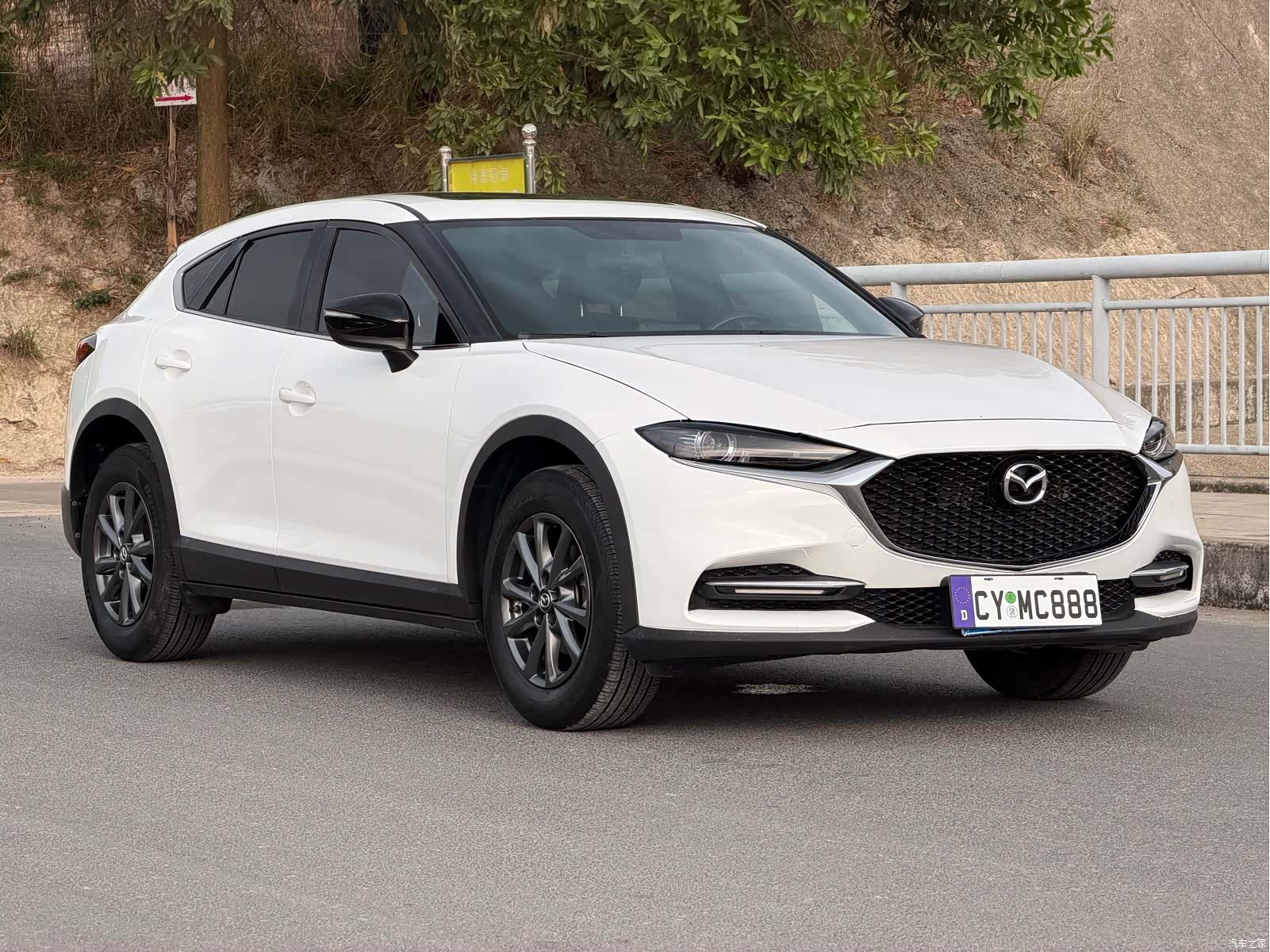 Mazda CX-4, 2021 3