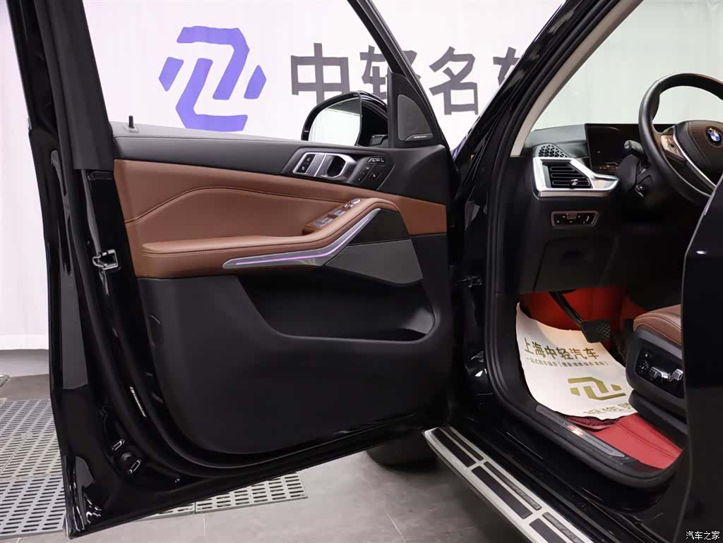 BMW X7, 2023 все фото