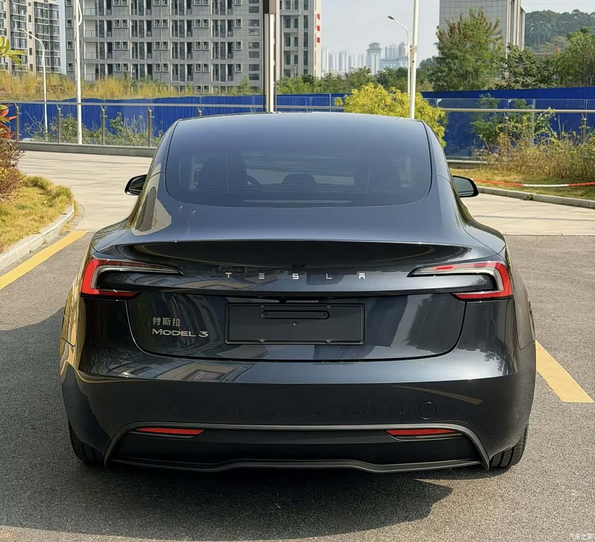 Tesla Model 3, 2024 8