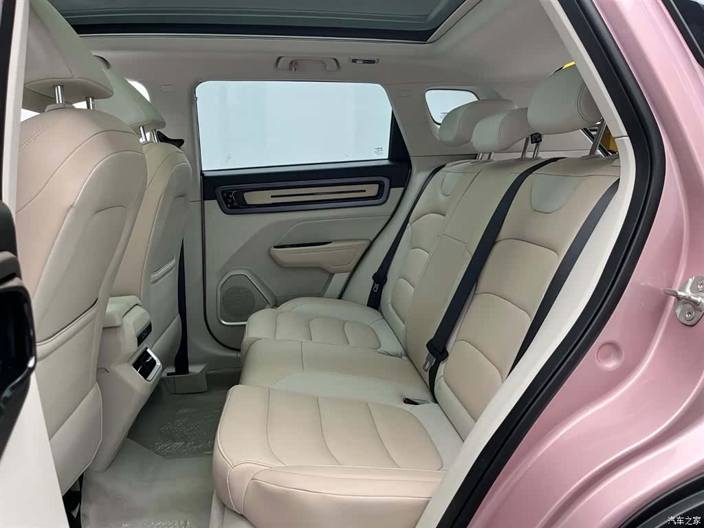 Geely Icon, 2023 15