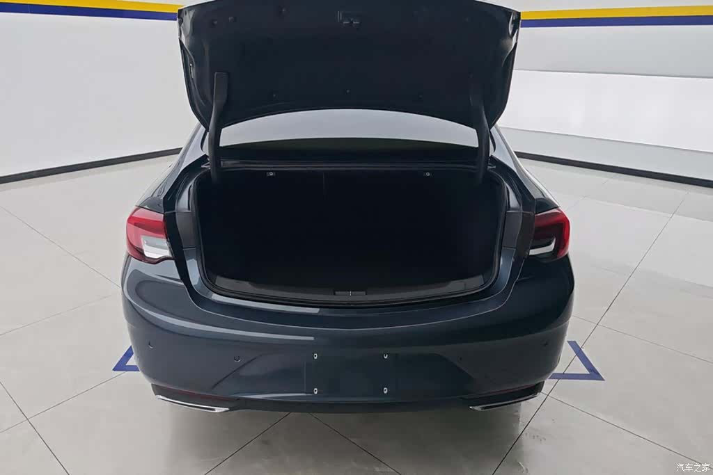 Buick Regal, 2023 4