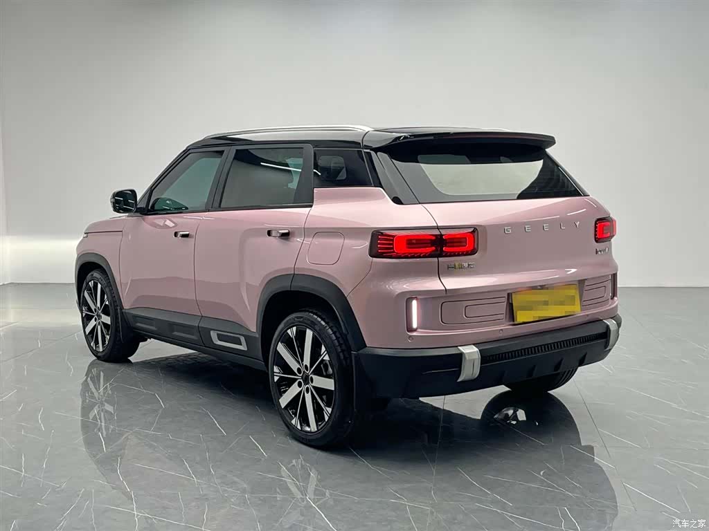 Geely Icon, 2023 4