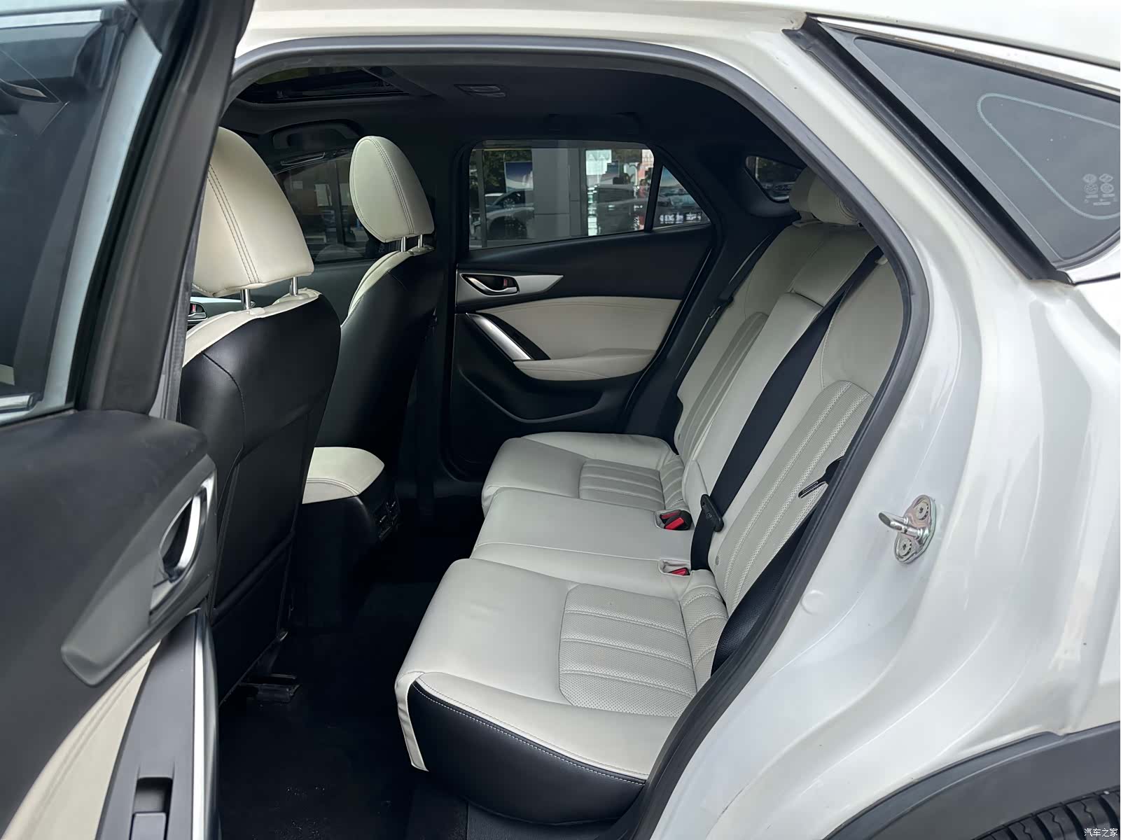 Mazda CX-4, 2016 27