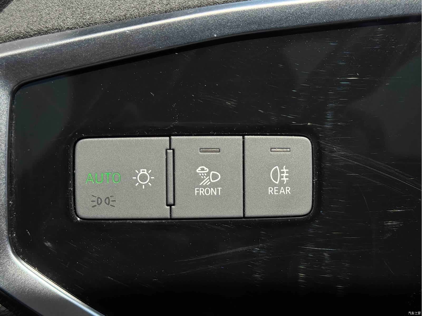 Audi Q3, 2022 11