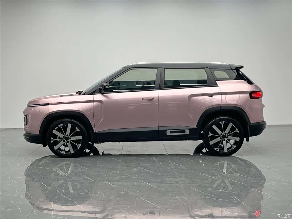 Geely Icon, 2023 3
