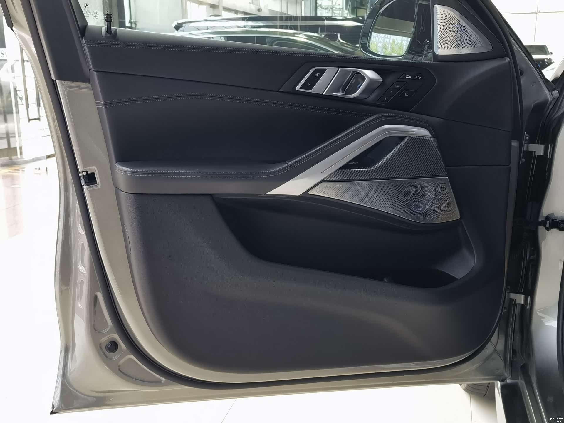 BMW X6, 2022 4
