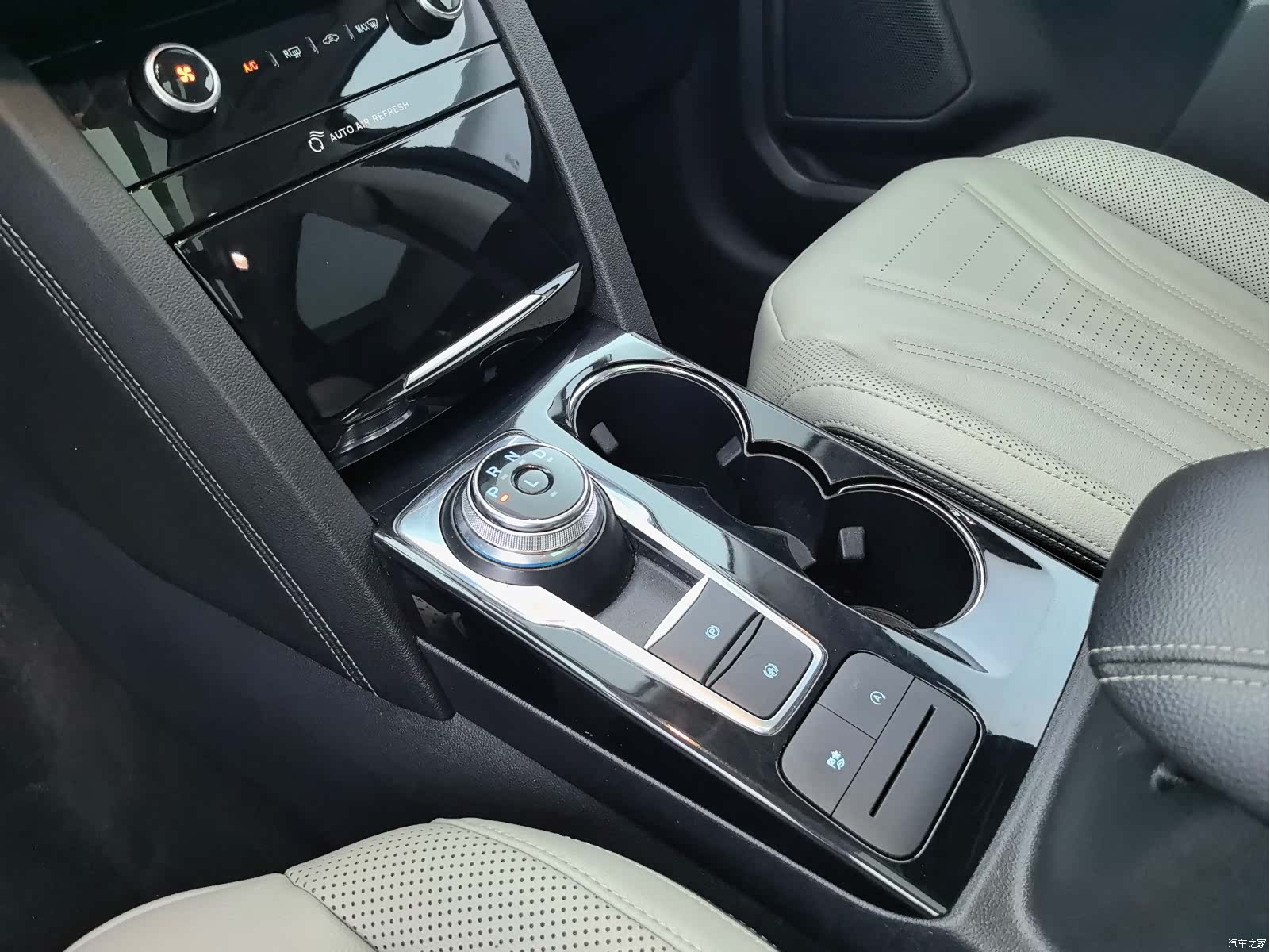 Ford Escape, 2021 23