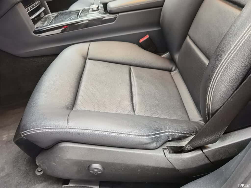 Mercedes-Benz E-Class, 2014 20
