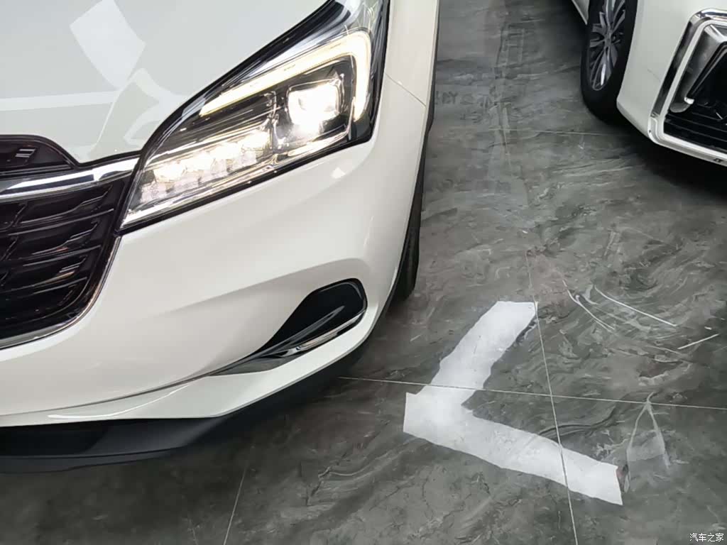 Buick Envision Plus, 2021 24