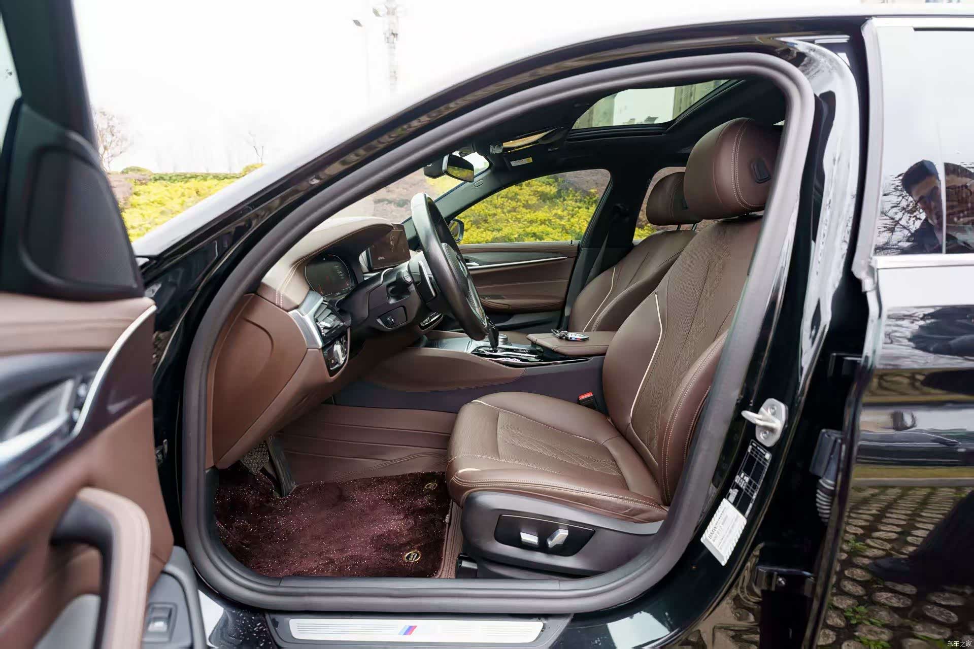 BMW 5 Series, 2021 9