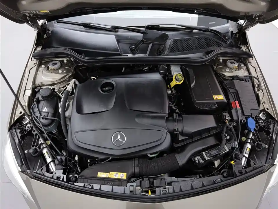 Mercedes-Benz Class A Mercedes-Benz Class A