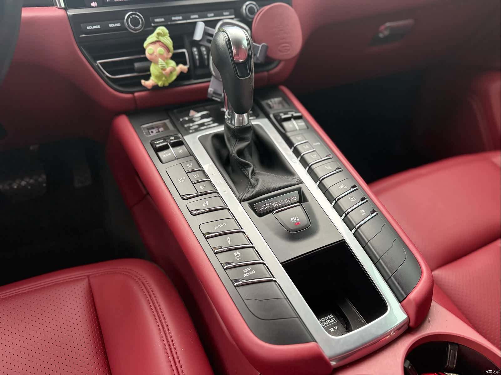 Porsche Macan, 2021 11