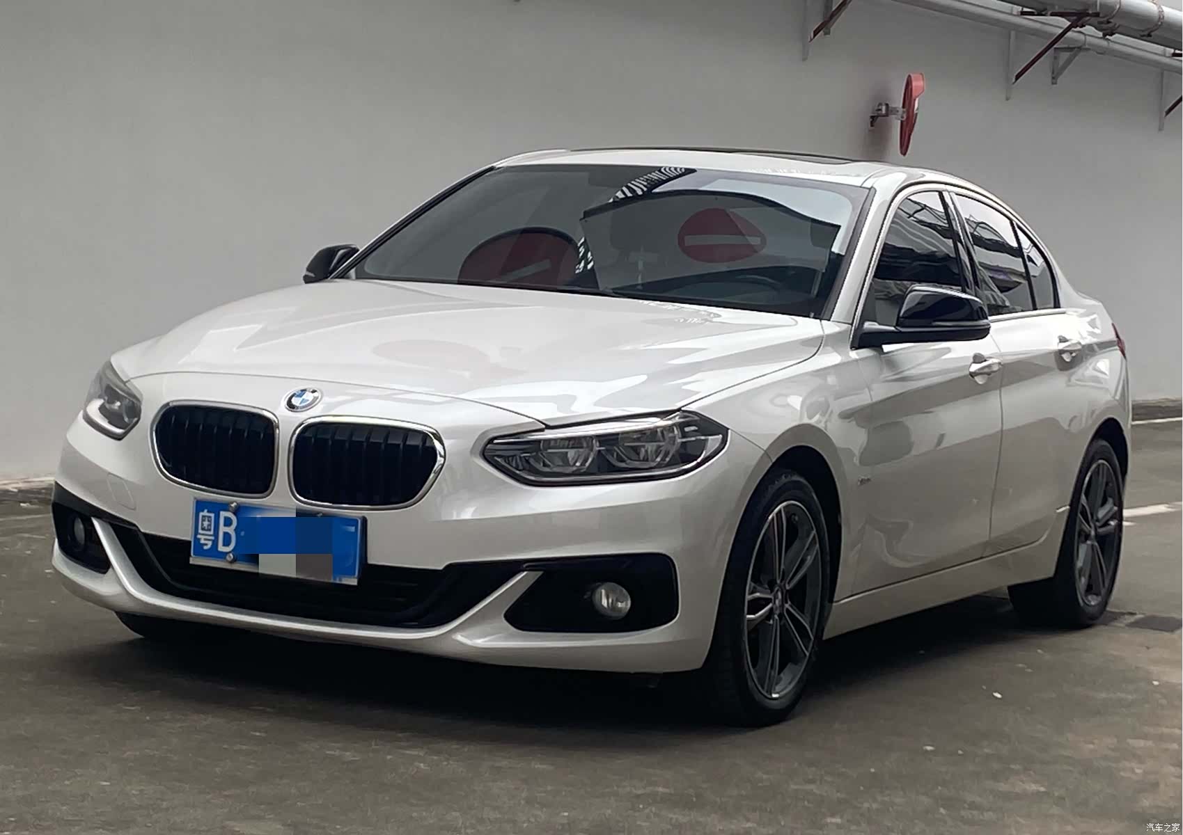 BMW 1 Series, 2017 1