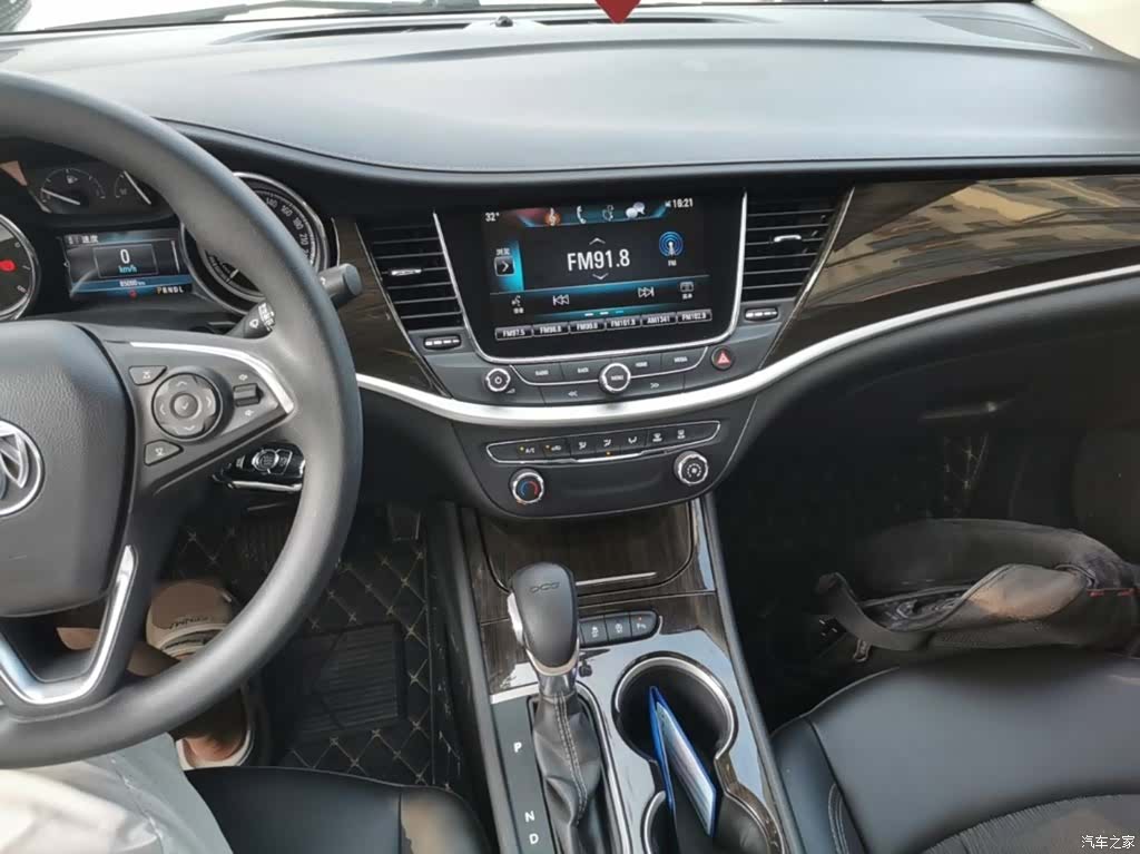 Buick Verano, 2018 10