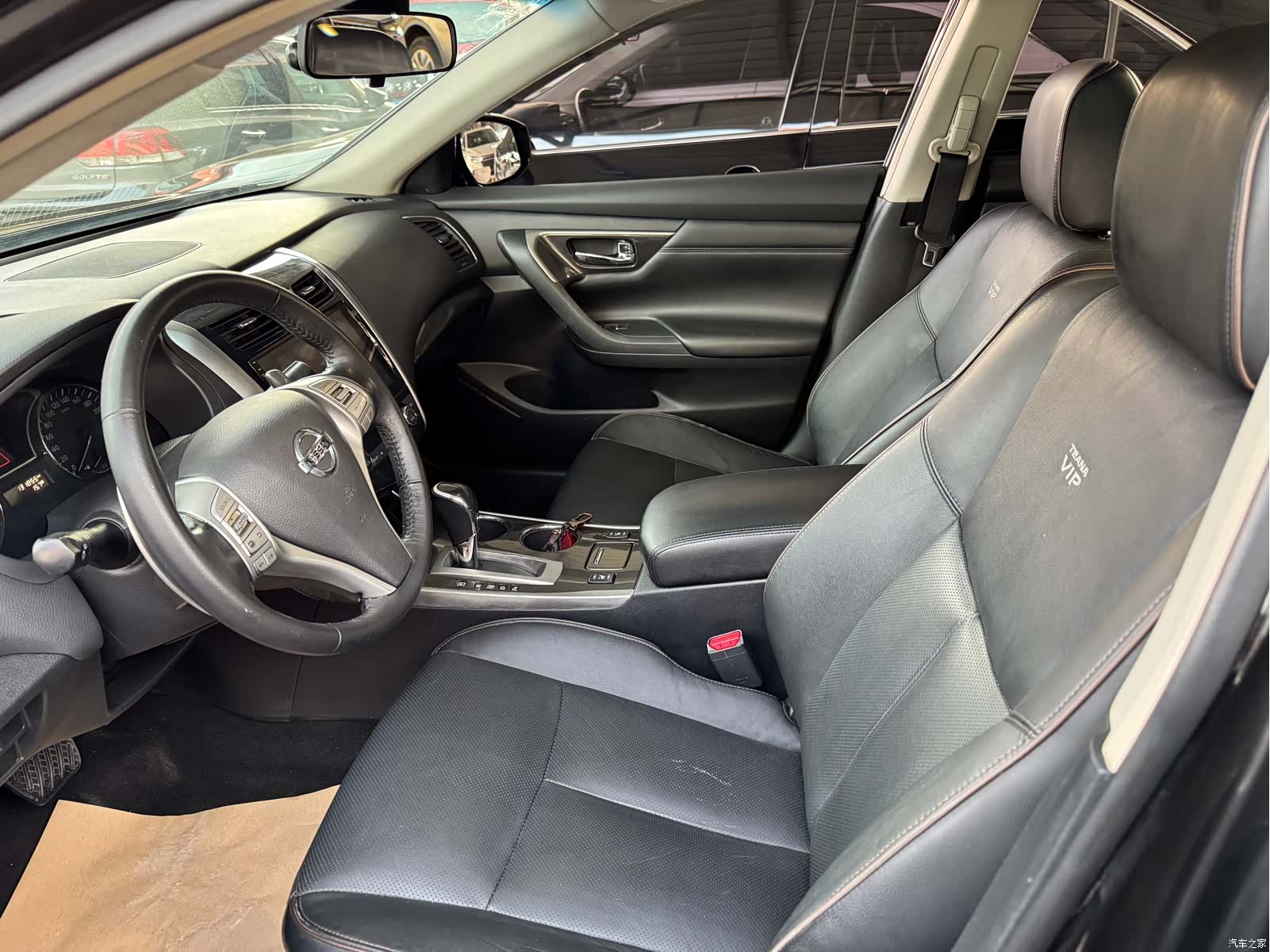 Nissan Teana, 2015 все фото