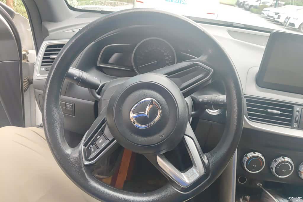 Mazda CX-4, 2018 15
