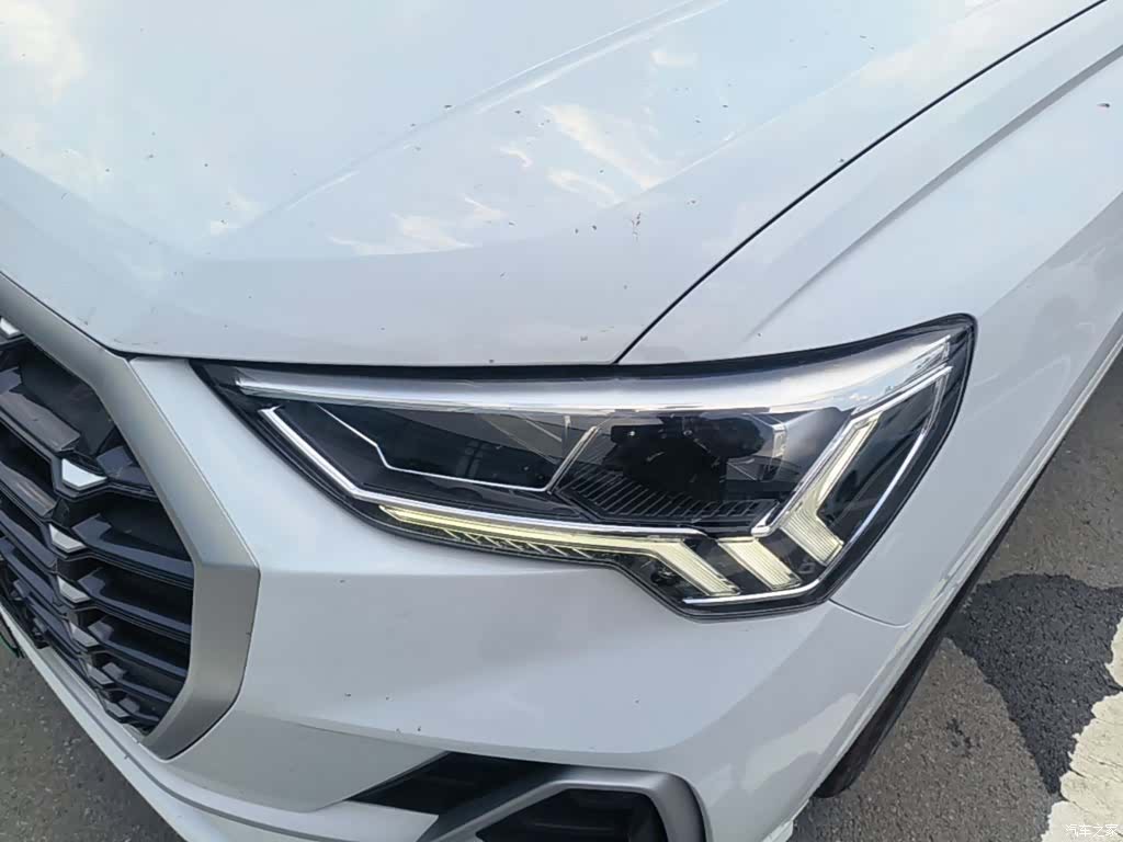 Audi Q3, 2022 24